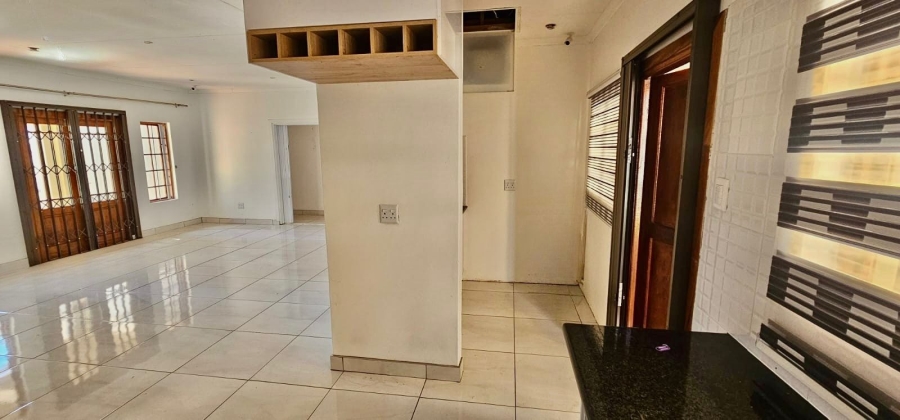 To Let 3 Bedroom Property for Rent in Safari Gardens North West